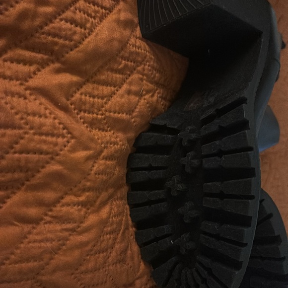 NWOT black heel booties - Picture 2 of 4